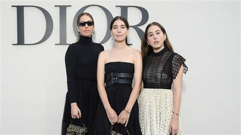 See the Haim Sisters at Dior’s Resort 2020 Show in 